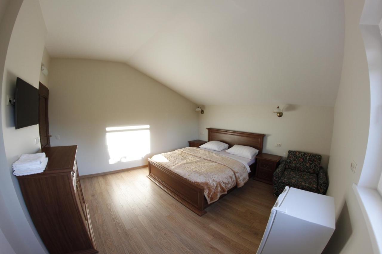 Hotel Elena Palanga Habitación foto